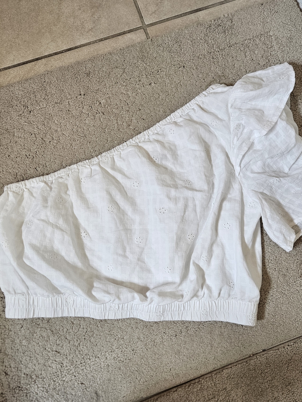 Universal Thread Women's One-Shoulder Eyelet Crop Top – Size Large - Picture 5 of 10